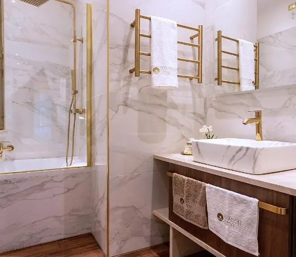 Apartman Maison D'or