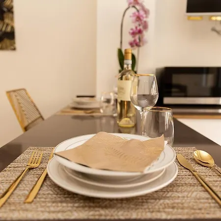 Maison D'or *