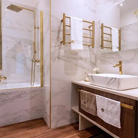 Lejlighed Maison D'or