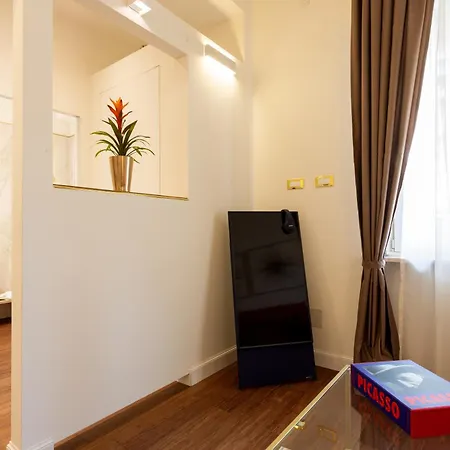 Maison D'or Genova