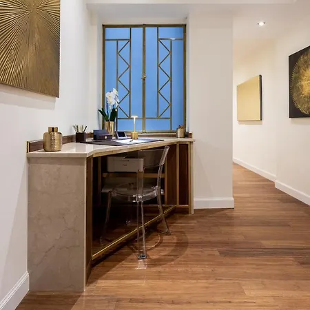 Lägenhet Maison D'or *